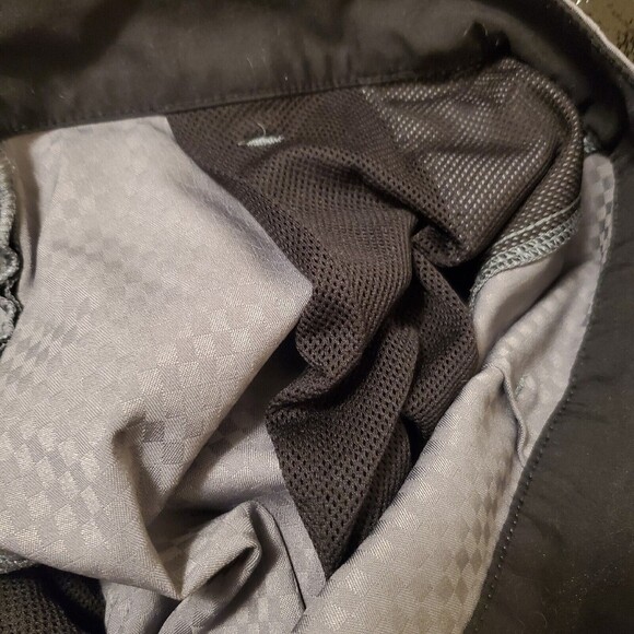 Vans Gray Hybrid Shorts - Picture 13 of 16